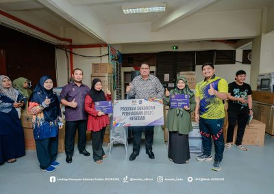 Penyerahan Barangan Bantuan Bagi Program Sokongan Perniagaan (PSP) Tahun 2025