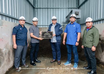 Menaiktaraf Sistem Mesin Pemprosesan Sisa Buangan Kelapa Sawit Kepada Decanter Cake
