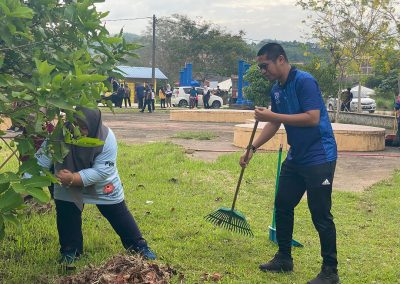 Gotong-Royong Perdana Sempena Majlis Hari Raya Aidilfitri&nbsp;<span class=