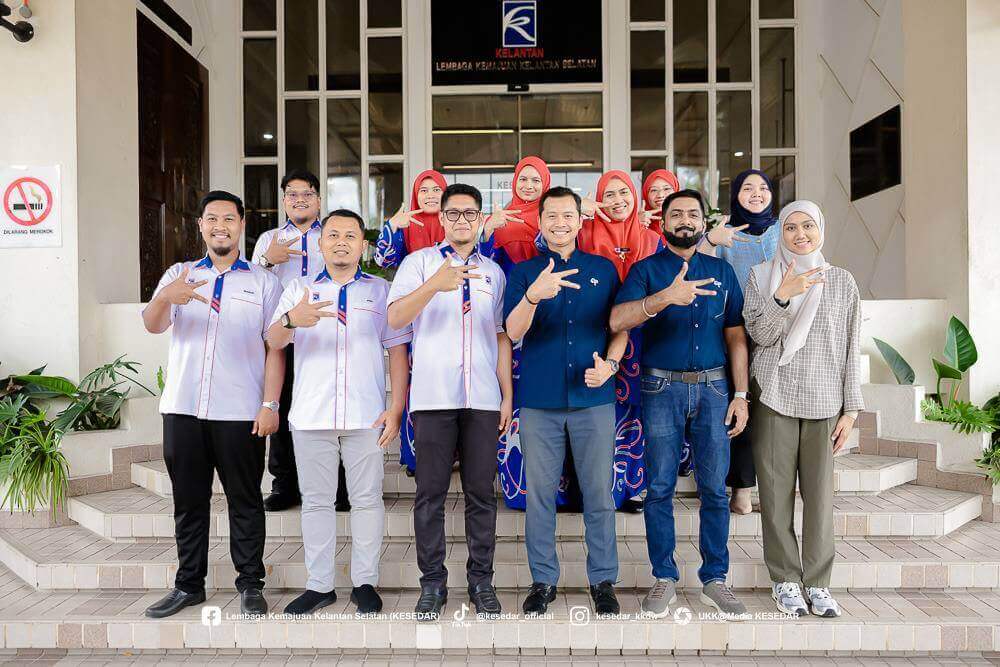 KESEDAR Perkasa Transformasi Digital Perolehan Melalui Kunjungan Hormat Tender Pintar Sdn. Bhd.