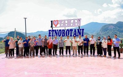 Mercu Tanda Baharu&nbsp;KESEDAR Di Gua Musang: Dataran Tinjau Diserah, Simbol Kejayaan & Transformasi Wilayah