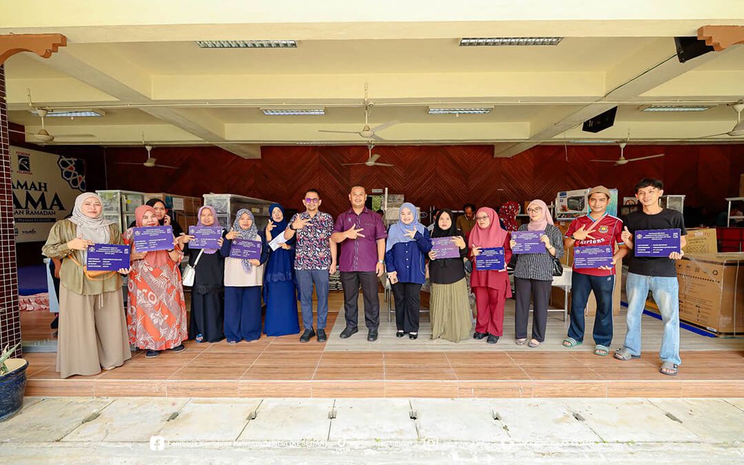 Majlis Penyerahan Bantuan Peralatan Bagi Program Inisiatif Peningkatan Pendapatan Komuniti B40 (IPP B40) Perkasa Usahawan&nbsp;KESEDAR