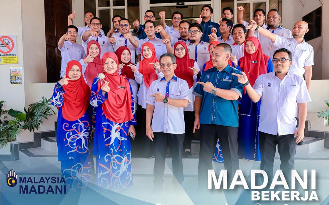 Majlis “Clocking Out” Sempena Persaraan Pegawai Pertanian Puan Fauziah Binti Yusof Berlangsung Penuh Penghargaan